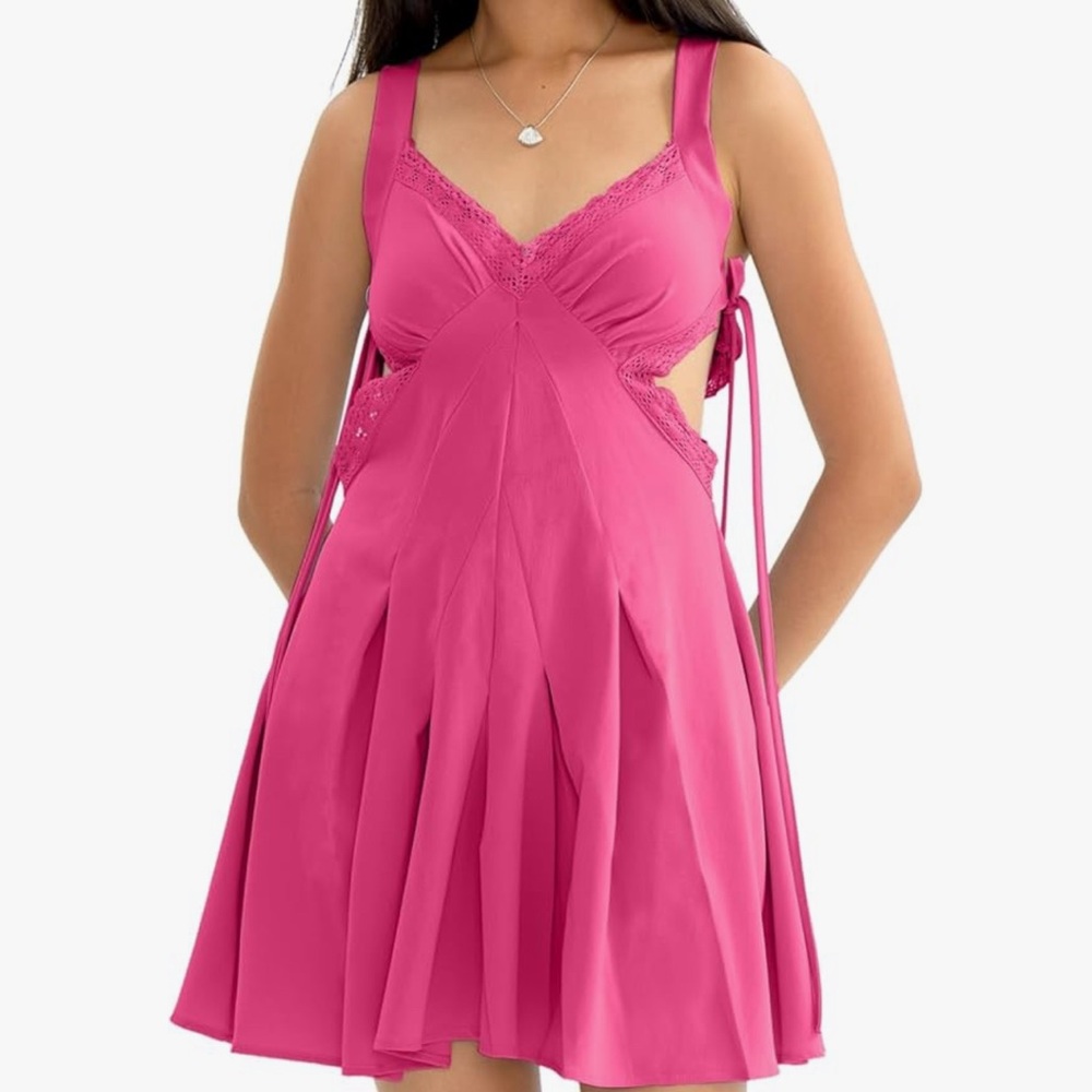 Elegant Pink Lace Trim Romper